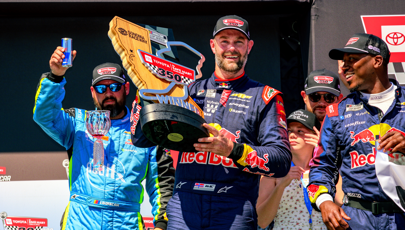 Shane van Gisbergen 逆袭夺冠背后的4大关键启示：必赢体育平台 - 必赢体育 在索诺玛的不可复制之路