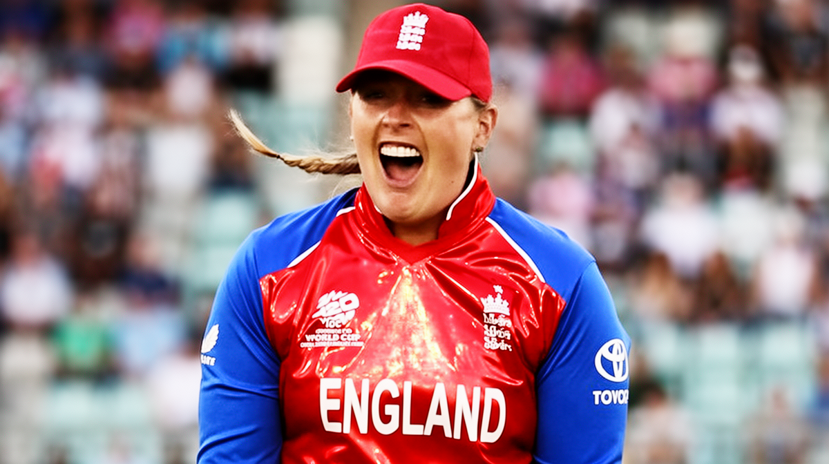 必赢体育 - 女子T20世界杯：英格兰如何靠努力与闪亮外套提升防守 - 必赢体育