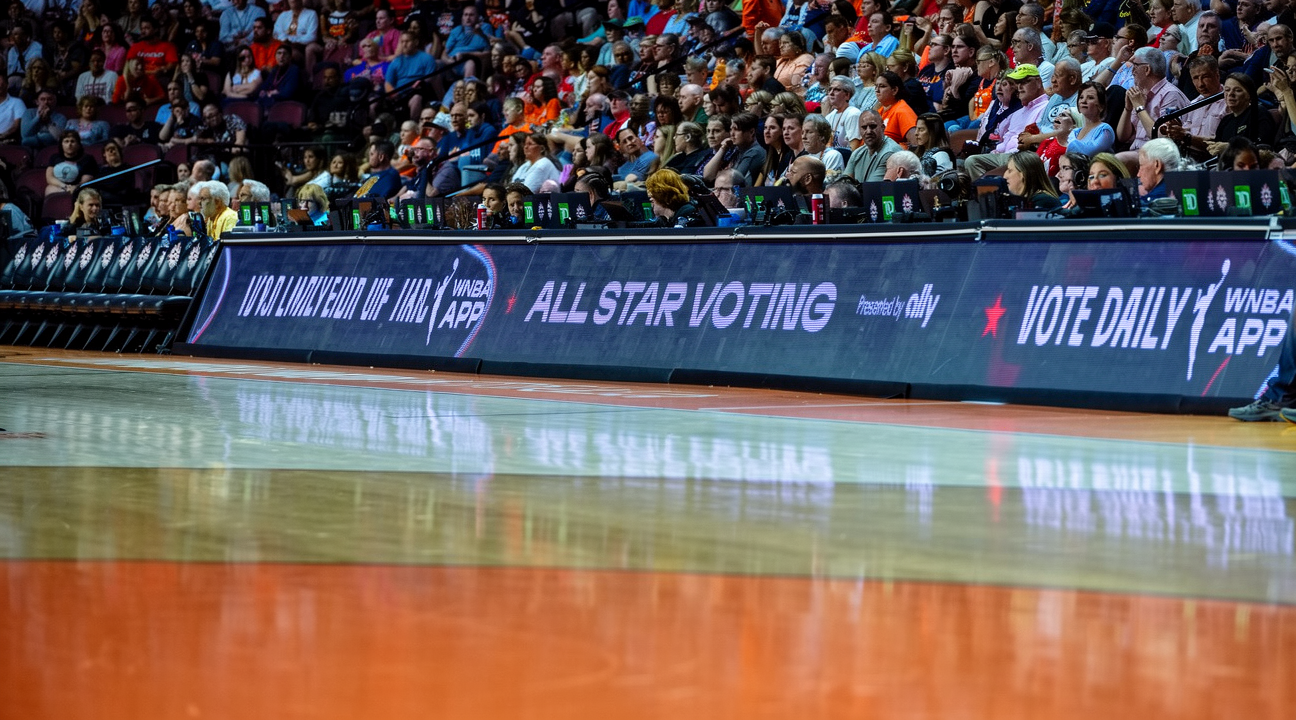 必赢体育 - WNBA 全明星选秀花絮：Weatherspoon 与 Cooper 选边，Bueckers 与 Clark 成焦点 - 必赢体育